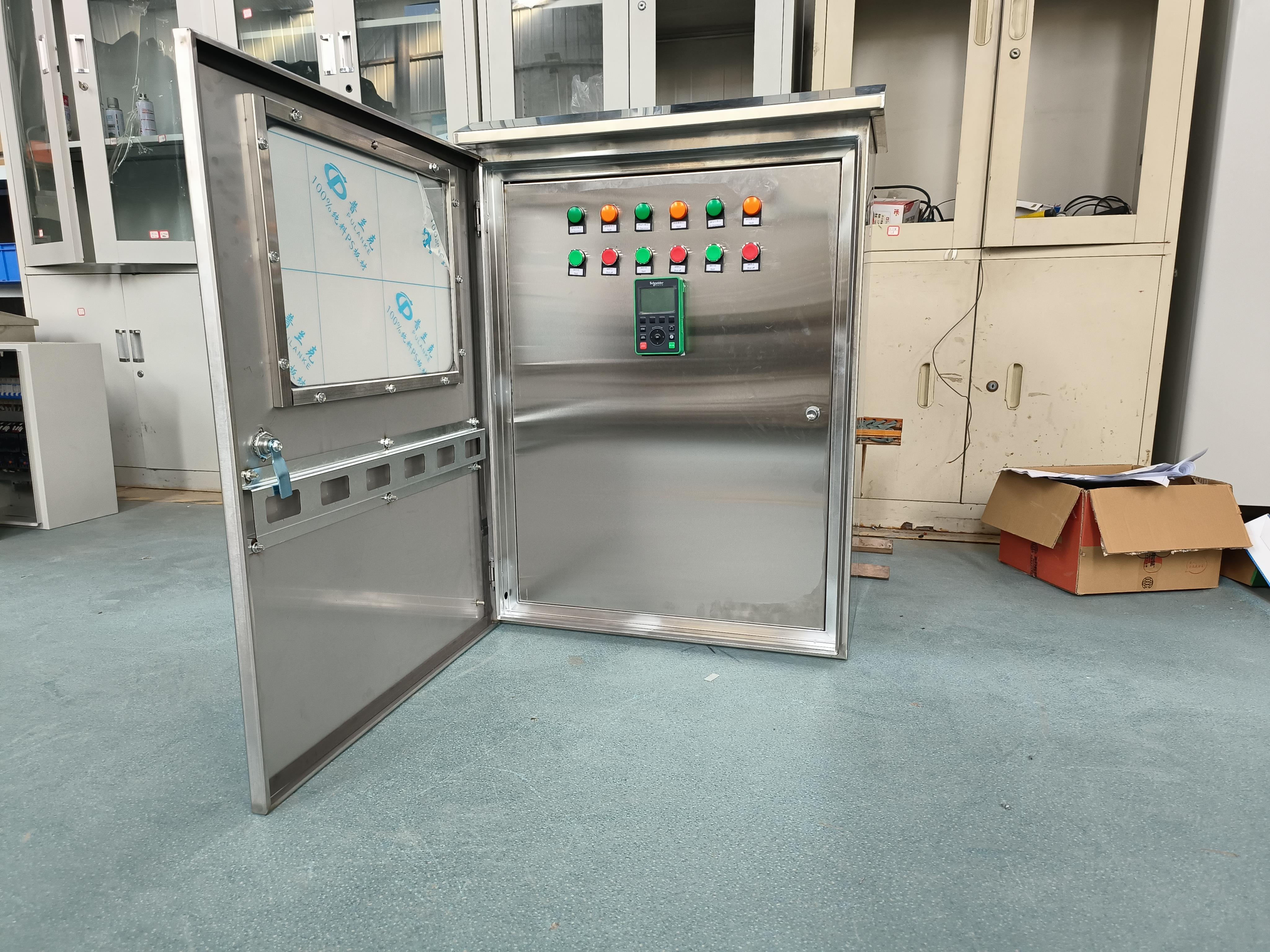 恒压供水变频柜康沃CVF-G-5.5kW 变频器欠电压没有输出案例