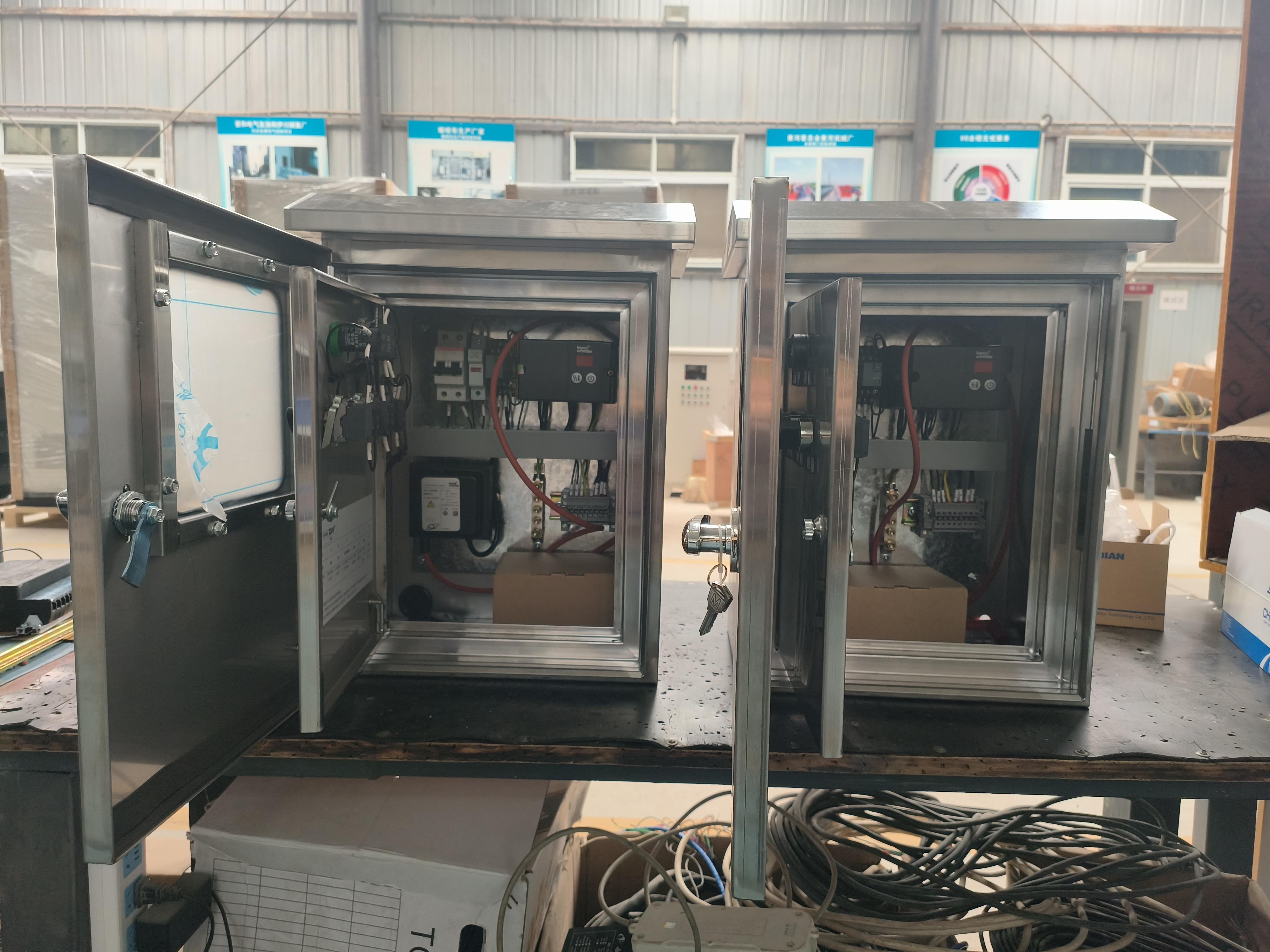 低压配电柜富士变频器大功率设备起动时报欠电压显示“lu”