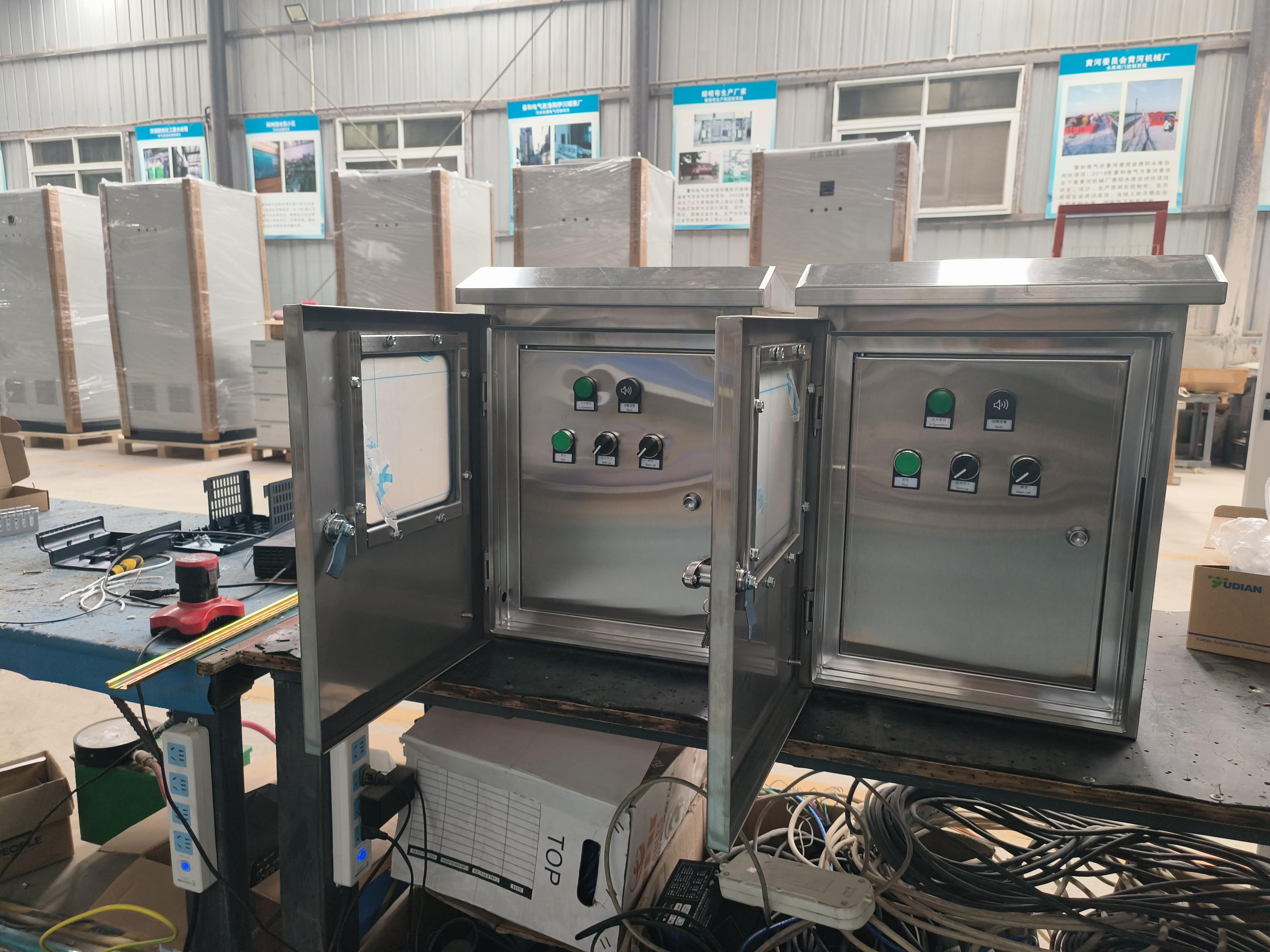 低压双电源柜东元5.5kW 变频器报过热停机案例（一）