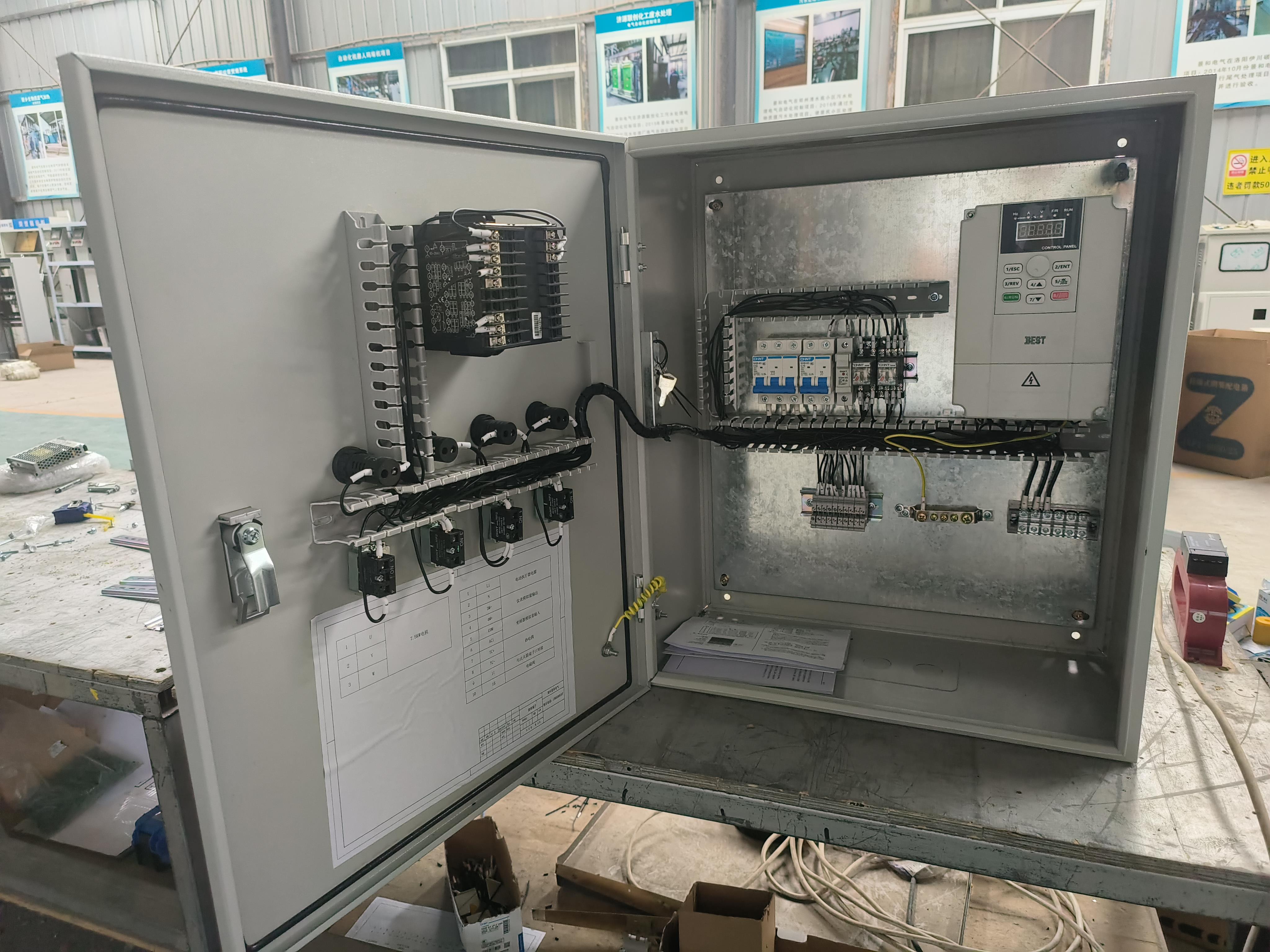 软启动柜变频器驱动振动器报过电流跳闸(二) 软启动柜变频器驱动振动器报过电流跳闸(二)