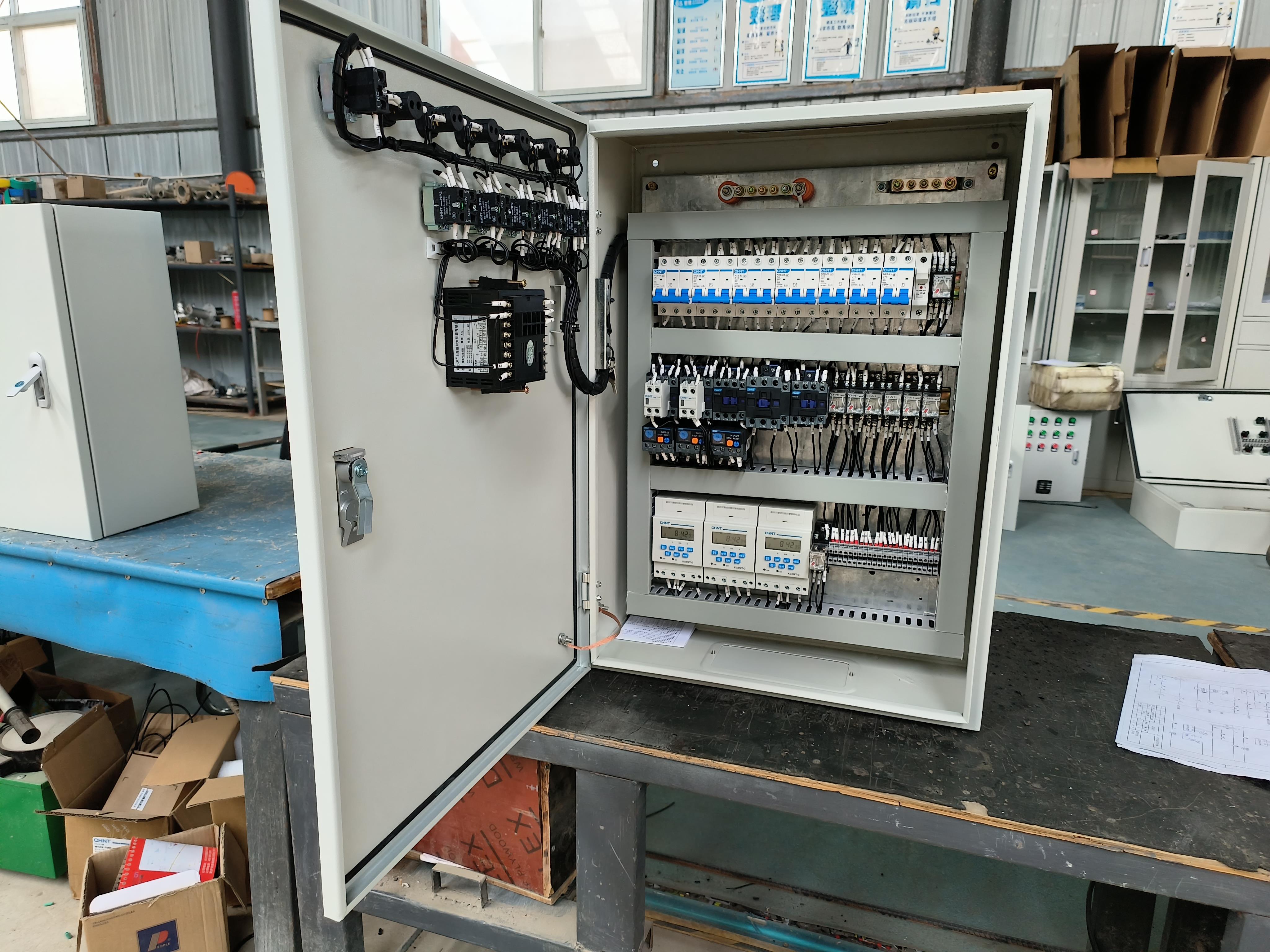 智能除尘脱硫脱硝控制柜变频器上电无输出 电动机不转怎么办 智能除尘脱硫脱硝控制柜变频器上电无输出 电动机不转怎么办