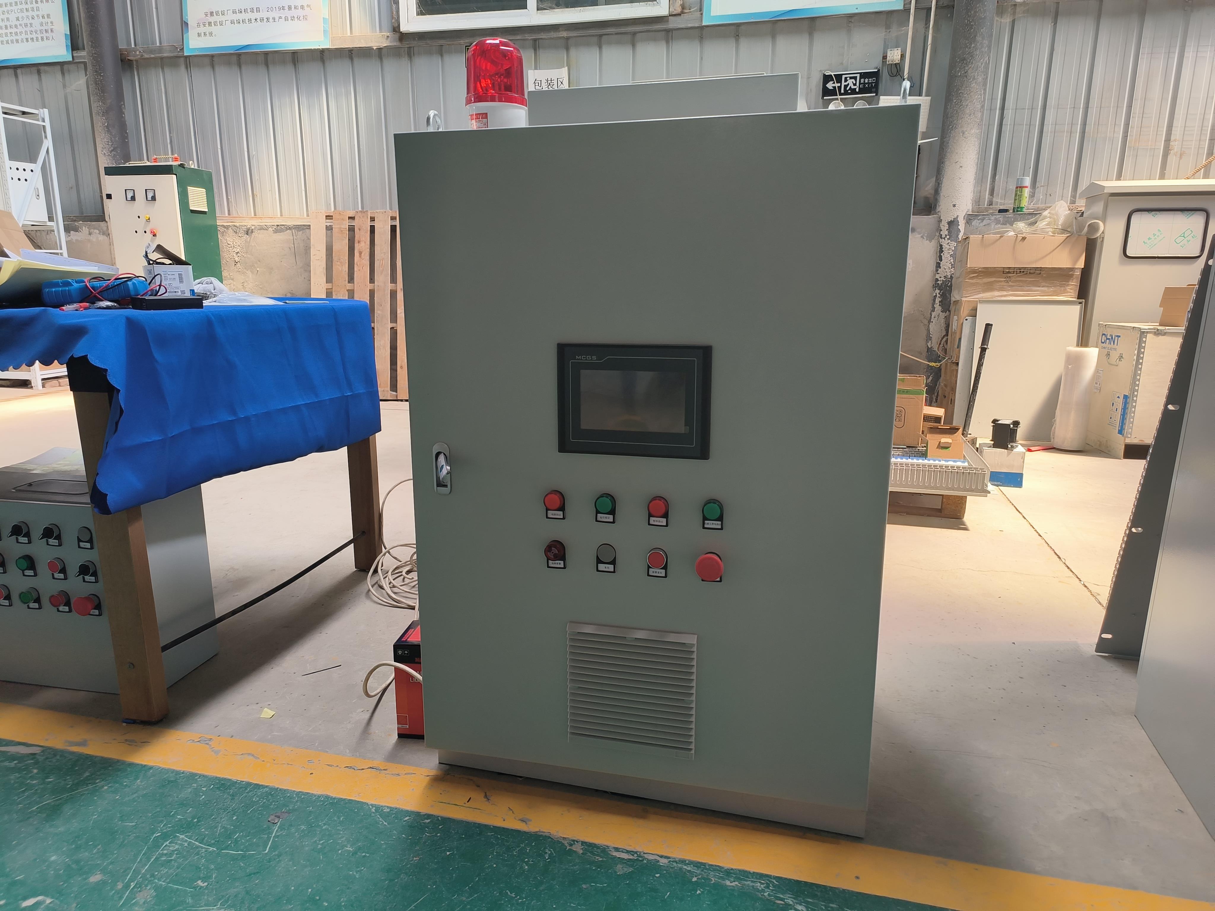 一台炉窑PLC控制柜22kW变频器上电无显示（二）